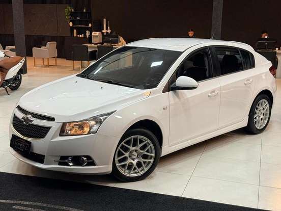 CHEVROLET-CRUZE-1.8 LT 16V FLEX 4P AUTOMÁTICO CHEVROLET-CRUZE-2013