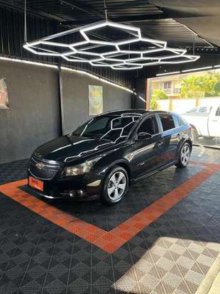 CHEVROLET-CRUZE-2013