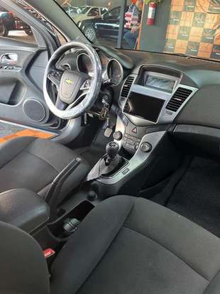 CHEVROLET-CRUZE-2013