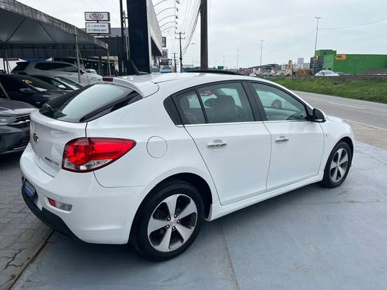 CHEVROLET-CRUZE-2014