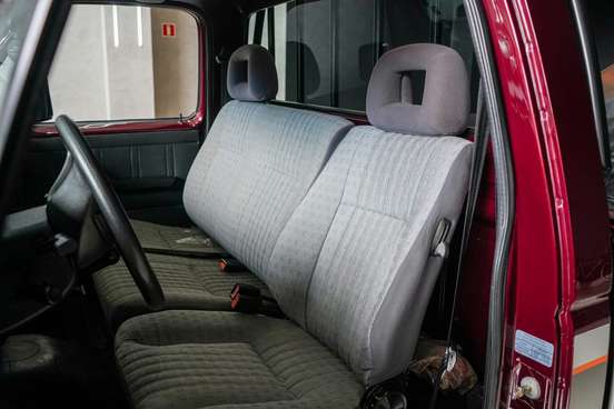 CHEVROLET-D20-1995