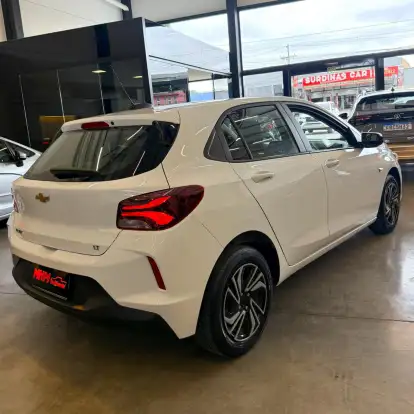 CHEVROLET-ONIX-2023