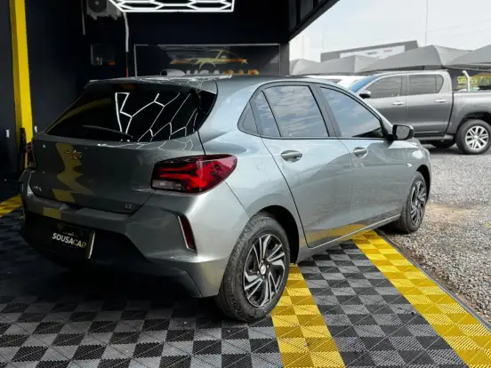 CHEVROLET-ONIX-2024