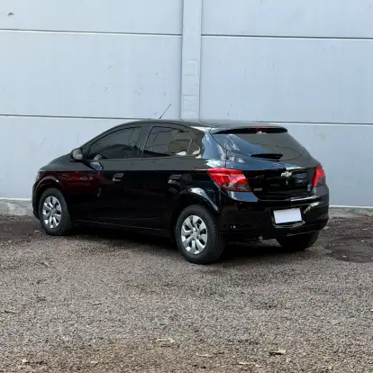 CHEVROLET-ONIX-2019
