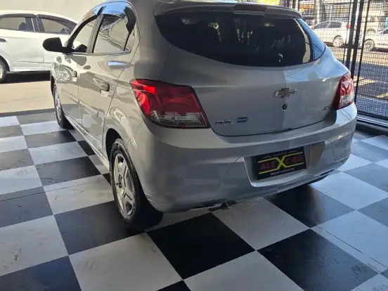 CHEVROLET-ONIX-1.0 MPFI JOY 8V FLEX 4P MANUAL CHEVROLET-ONIX-2017