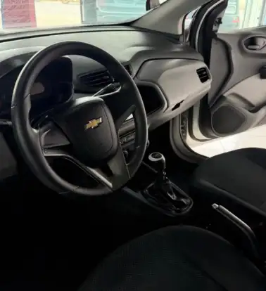 CHEVROLET-ONIX-2017