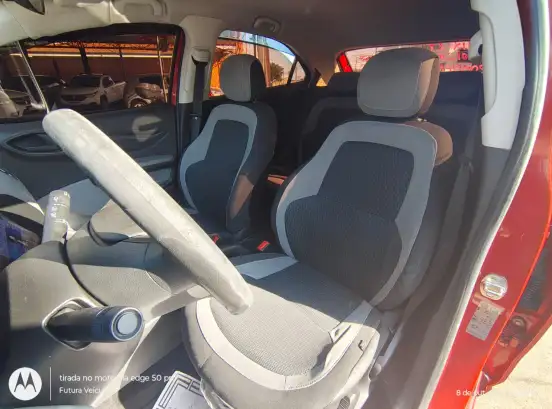 CHEVROLET-ONIX-2015