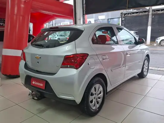 CHEVROLET-ONIX-1.0 MPFI LT 8V FLEX 4P MANUAL CHEVROLET-ONIX-2017