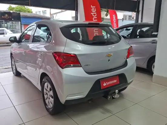 CHEVROLET-ONIX-1.0 MPFI LT 8V FLEX 4P MANUAL CHEVROLET-ONIX-2017