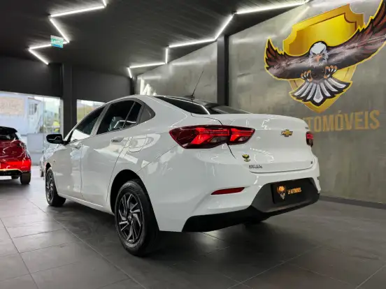 CHEVROLET-ONIX-1.0 TURBO FLEX PLUS LT AUTOMÁTICO CHEVROLET-ONIX-2023