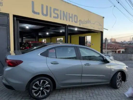 CHEVROLET-ONIX-1.0 TURBO FLEX PLUS PREMIER AUTOMÁTICO CHEVROLET-ONIX-2023