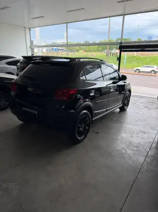 CHEVROLET-ONIX-2019
