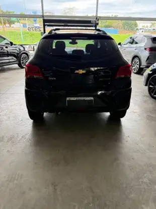 CHEVROLET-ONIX-2019