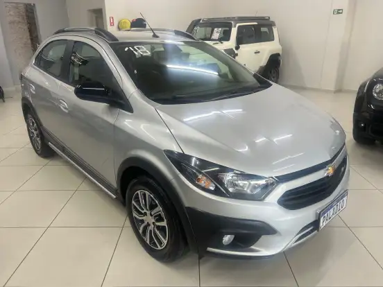 CHEVROLET-ONIX-2017