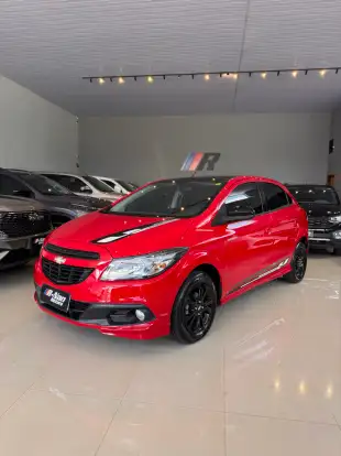 CHEVROLET-ONIX-2015
