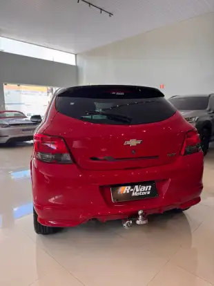 CHEVROLET-ONIX-2015