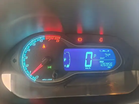 CHEVROLET-ONIX-2014