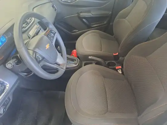CHEVROLET-ONIX-2014