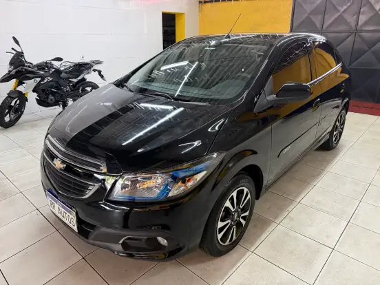 CHEVROLET-ONIX-2014