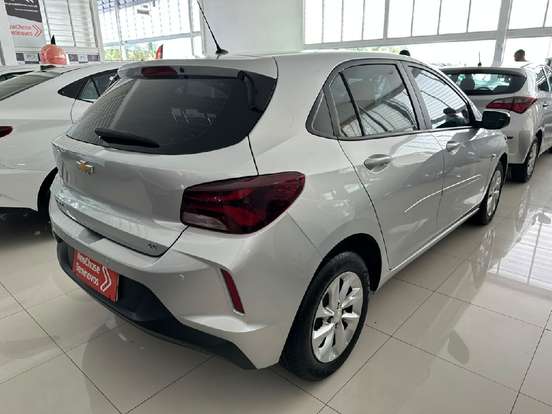 CHEVROLET-ONIX-2020