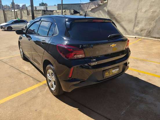 CHEVROLET-ONIX-2022