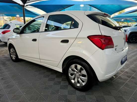 CHEVROLET-ONIX-1.0 MPFI JOY 8V FLEX 4P MANUAL CHEVROLET-ONIX-2020