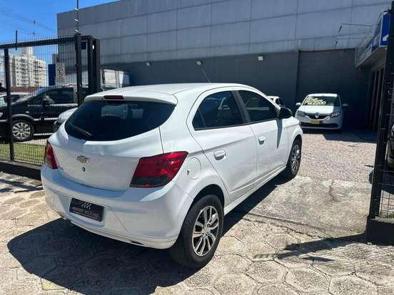 CHEVROLET-ONIX-1.0 MPFI JOY 8V FLEX 4P MANUAL CHEVROLET-ONIX-2019