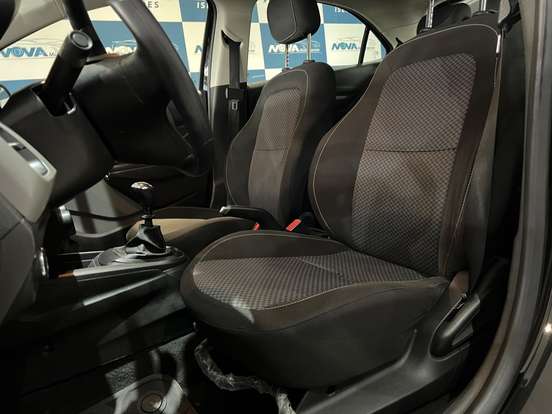CHEVROLET-ONIX-1.0 MPFI JOY 8V FLEX 4P MANUAL CHEVROLET-ONIX-2019