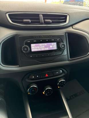 CHEVROLET-ONIX-2019