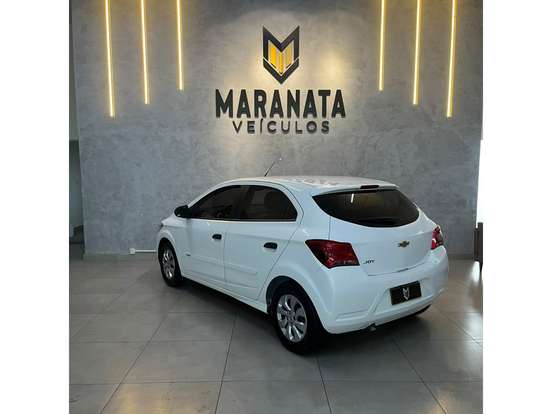 CHEVROLET-ONIX-2019