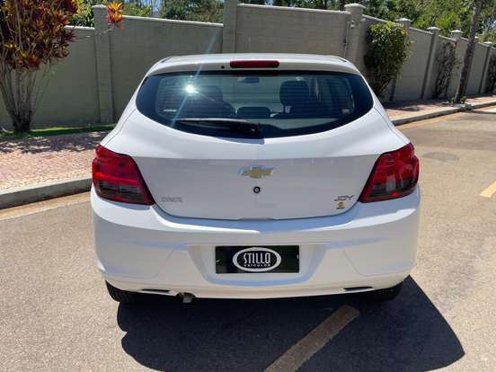 CHEVROLET-ONIX-1.0 MPFI JOY 8V FLEX 4P MANUAL CHEVROLET-ONIX-2019