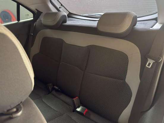 CHEVROLET-ONIX-1.0 MPFI LS 8V FLEX 4P MANUAL CHEVROLET-ONIX-2015