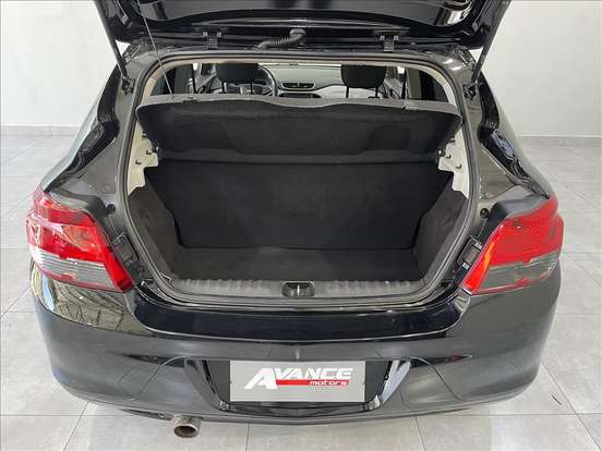 CHEVROLET-ONIX-2015