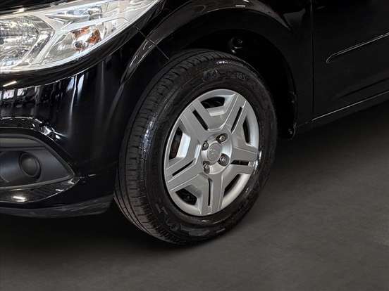 CHEVROLET-ONIX-1.0 MPFI LT 8V FLEX 4P MANUAL CHEVROLET-ONIX-2013