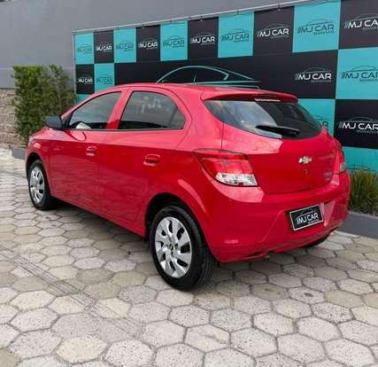 CHEVROLET-ONIX-2014