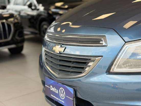 CHEVROLET-ONIX-2015