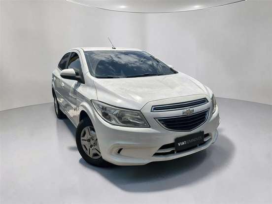CHEVROLET-ONIX-2015