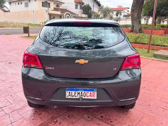 CHEVROLET-ONIX-2019