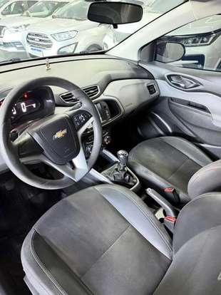 CHEVROLET-ONIX-2018