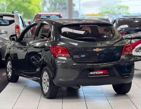 CHEVROLET-ONIX-1.0 MPFI LT 8V FLEX 4P MANUAL CHEVROLET-ONIX-2017