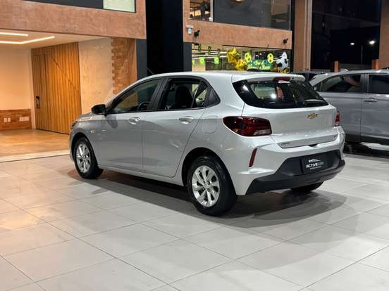 CHEVROLET-ONIX-2023