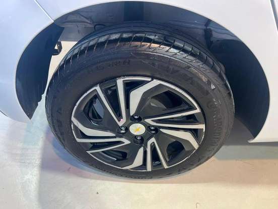 CHEVROLET-ONIX-2025