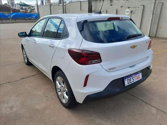 CHEVROLET-ONIX-2023