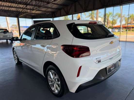 CHEVROLET-ONIX-2022