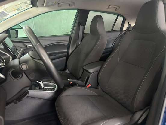 CHEVROLET-ONIX-1.0 TURBO FLEX LTZ AUTOMÁTICO CHEVROLET-ONIX-2023