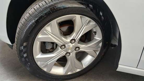 CHEVROLET-ONIX-2023