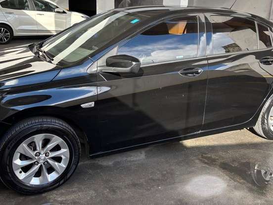 CHEVROLET-ONIX-1.0 TURBO FLEX PLUS LT MANUAL CHEVROLET-ONIX-2019