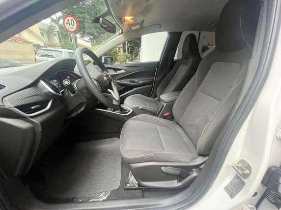 CHEVROLET-ONIX-2022