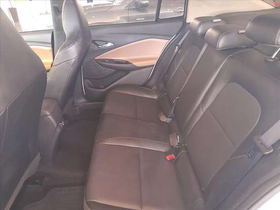 CHEVROLET-ONIX-2023