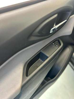 CHEVROLET-ONIX-2019